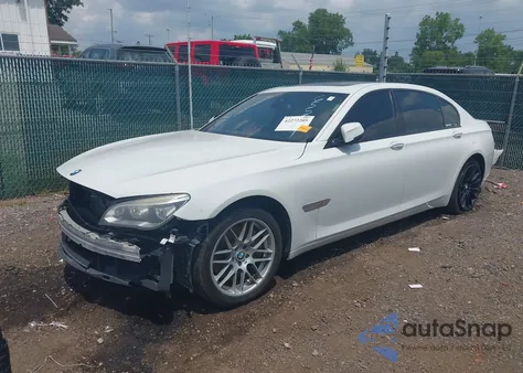 2015 BMW 750Li xDrive из США, поврежденный, VIN WBAYF8C57FD655004